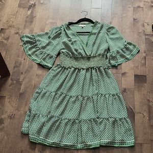 So beautiful dress green yellow medium max studio retro